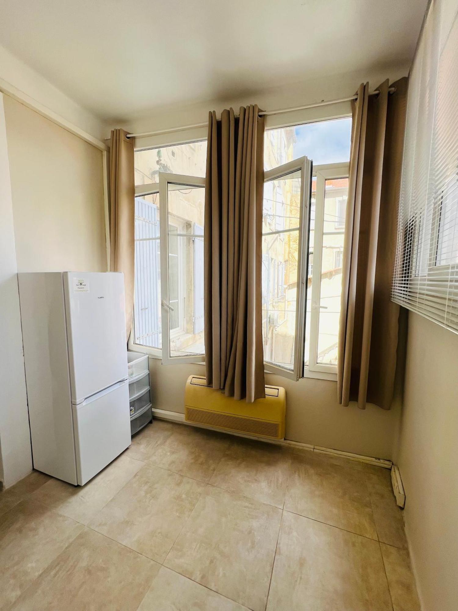 Le Theatro Appartement Orange  Buitenkant foto